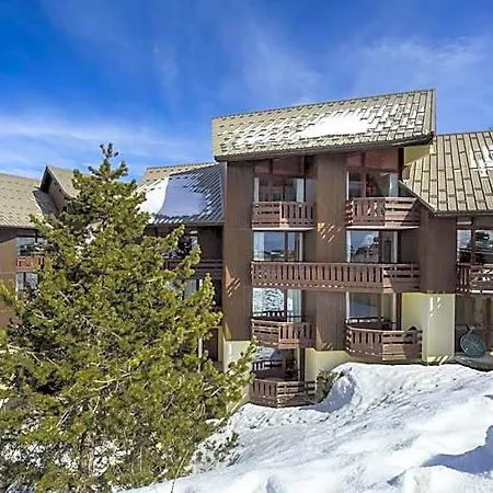 Les Sittelles Montalbert Hotel 3*